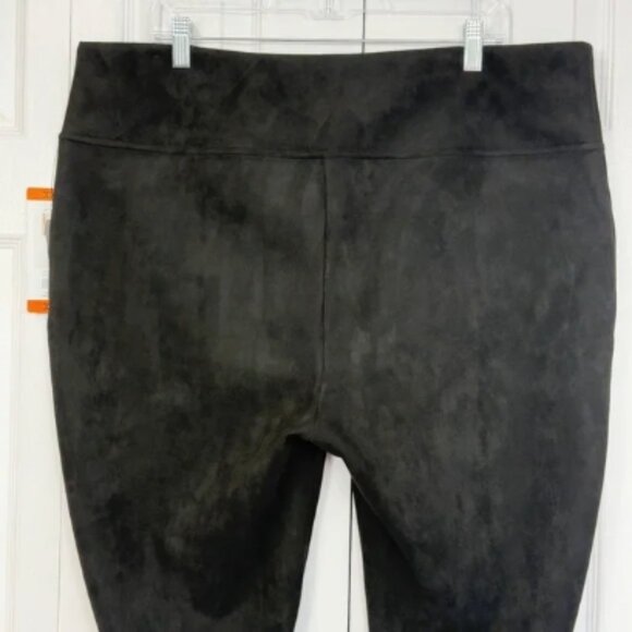 NWT Andrew Marc Soft Black Faux Suede Stretch Pull-On Legging Pants XXL - Picture 12 of 12